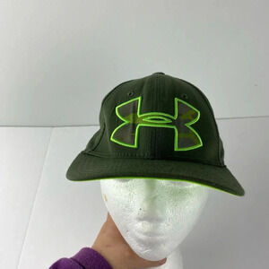 Under Armour UA Youth S/M Green Camo Baseball Cap Hat Fitted